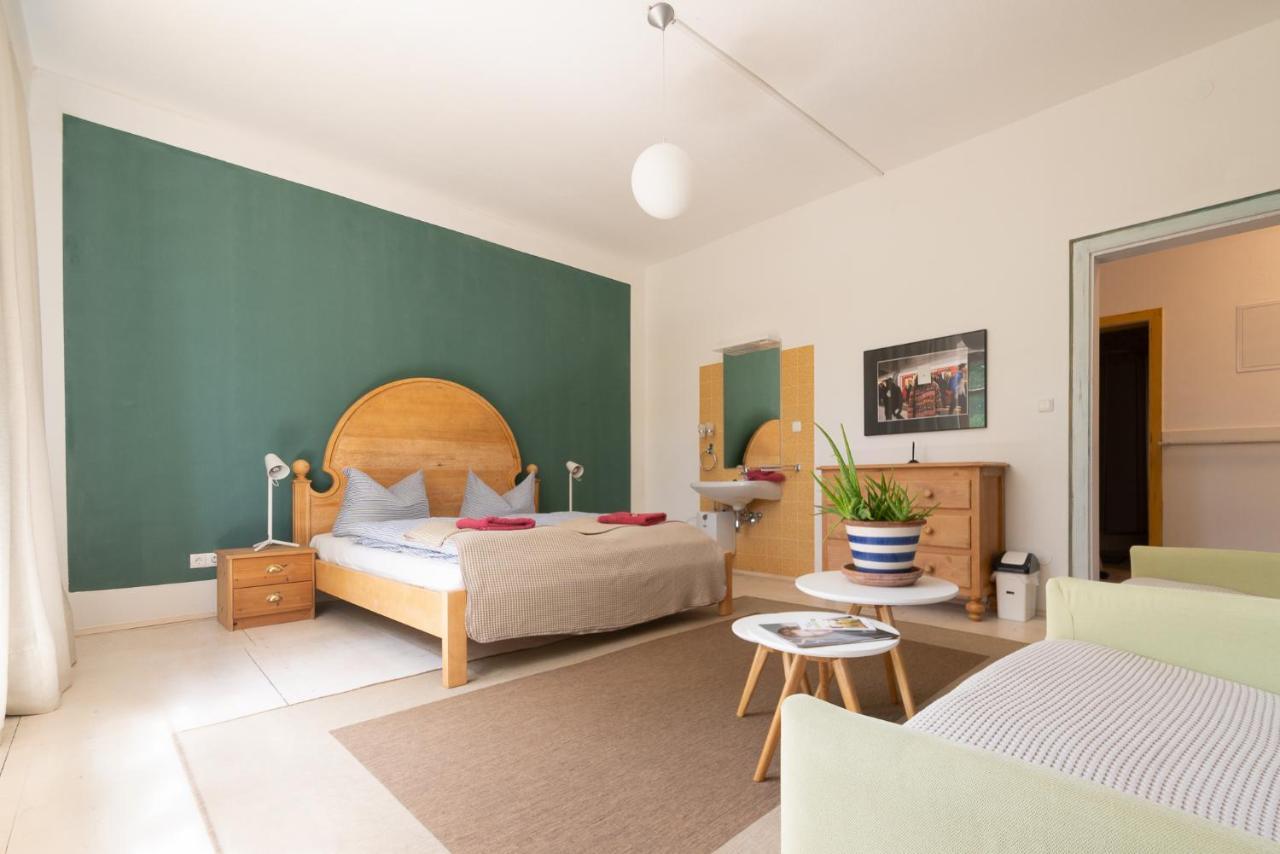 Absteige Innsbruck- Zentrale Ferienapartments Exterior photo